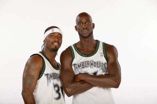 逆天补射，全队都被点燃（神级补射，瞬间点燃全队）