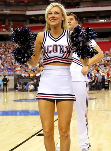 传奇归来！孙兴慜将在热刺主场向球迷告别（传奇再现：孙兴慜在热刺主场向球迷作别）