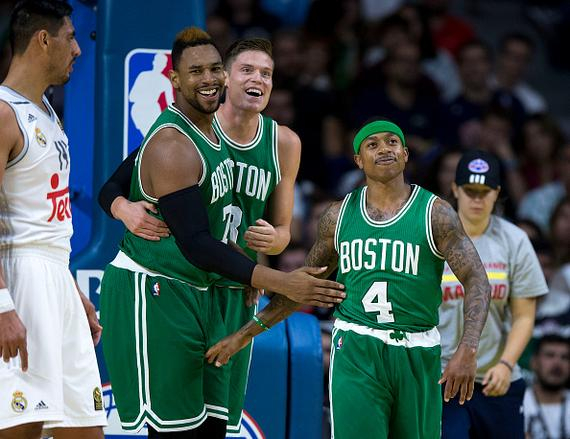 阿斯：德容已经退烧，参加了巴萨周四的训练课（阿斯报道：德容已退烧，周四随巴萨合练）