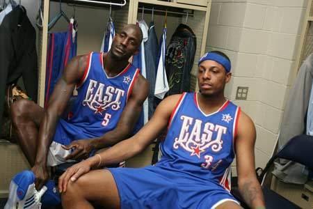 德拉富恩特：若十年后没伤病，亚马尔能够比肩C罗、马拉多纳（德拉富恩特：若未来十年无伤病，亚马尔可比肩C罗与马拉多纳）