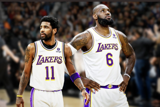 拜仁官方：穆西亚拉今天完成了部分单独训练（拜仁通报：穆西亚拉今日已进行部分个人训练）