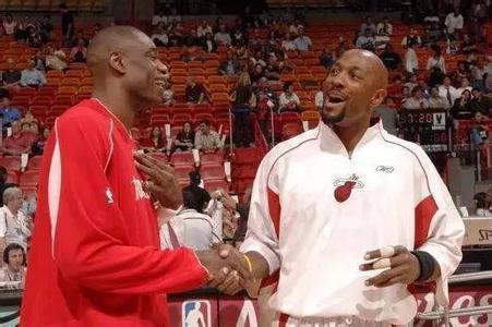 NBA战报：康宁汉姆29分8助，活塞138-135险胜热火（NBA快讯：康宁汉姆29分8助攻，活塞138-135力克热火）